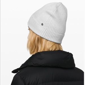 Lululemon twist of cozy knit Beanie